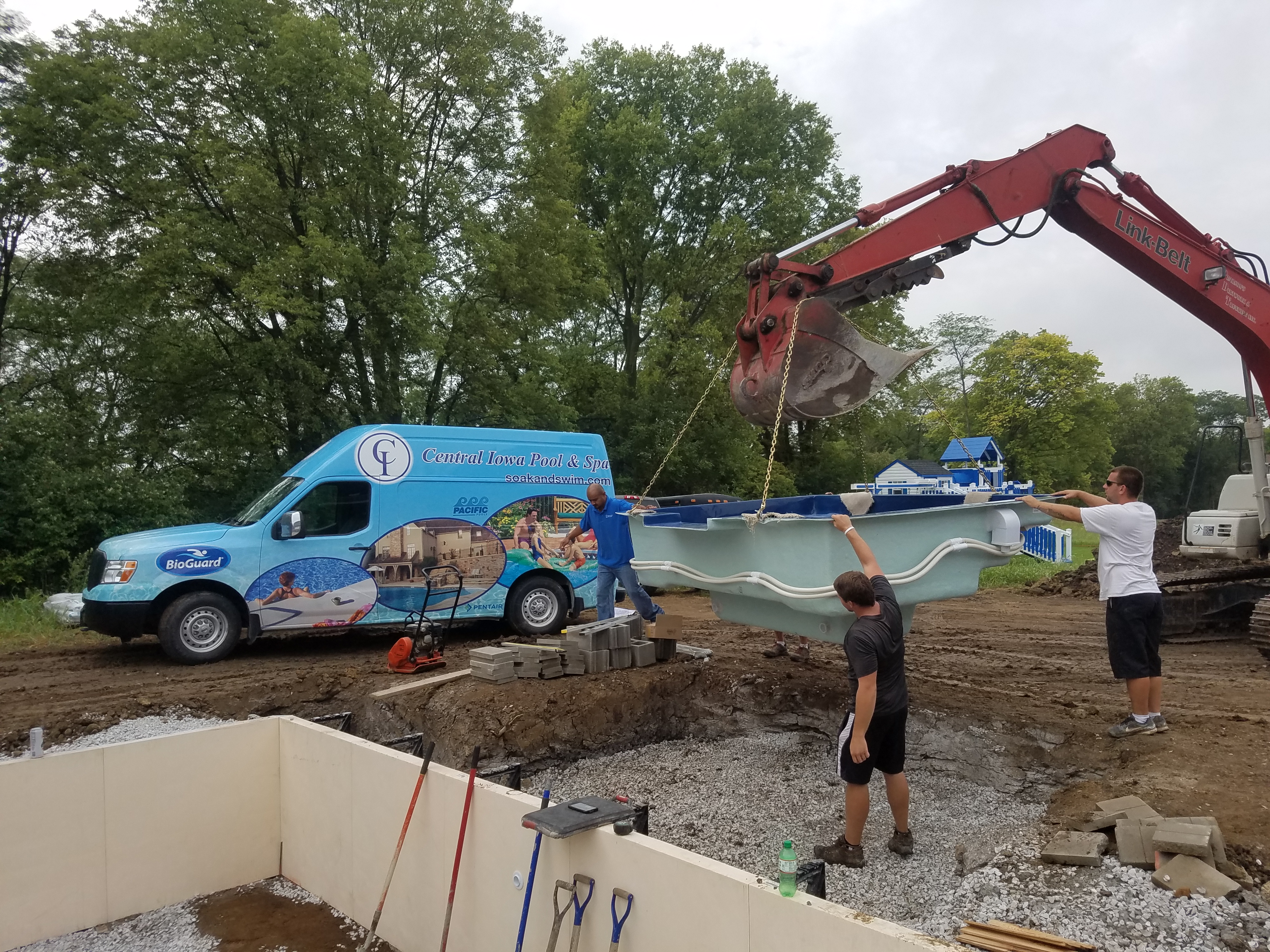 crane rectangular pool