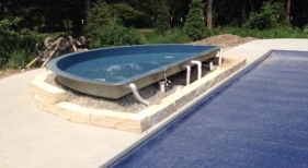 Inground Pool with Tanning Ledge